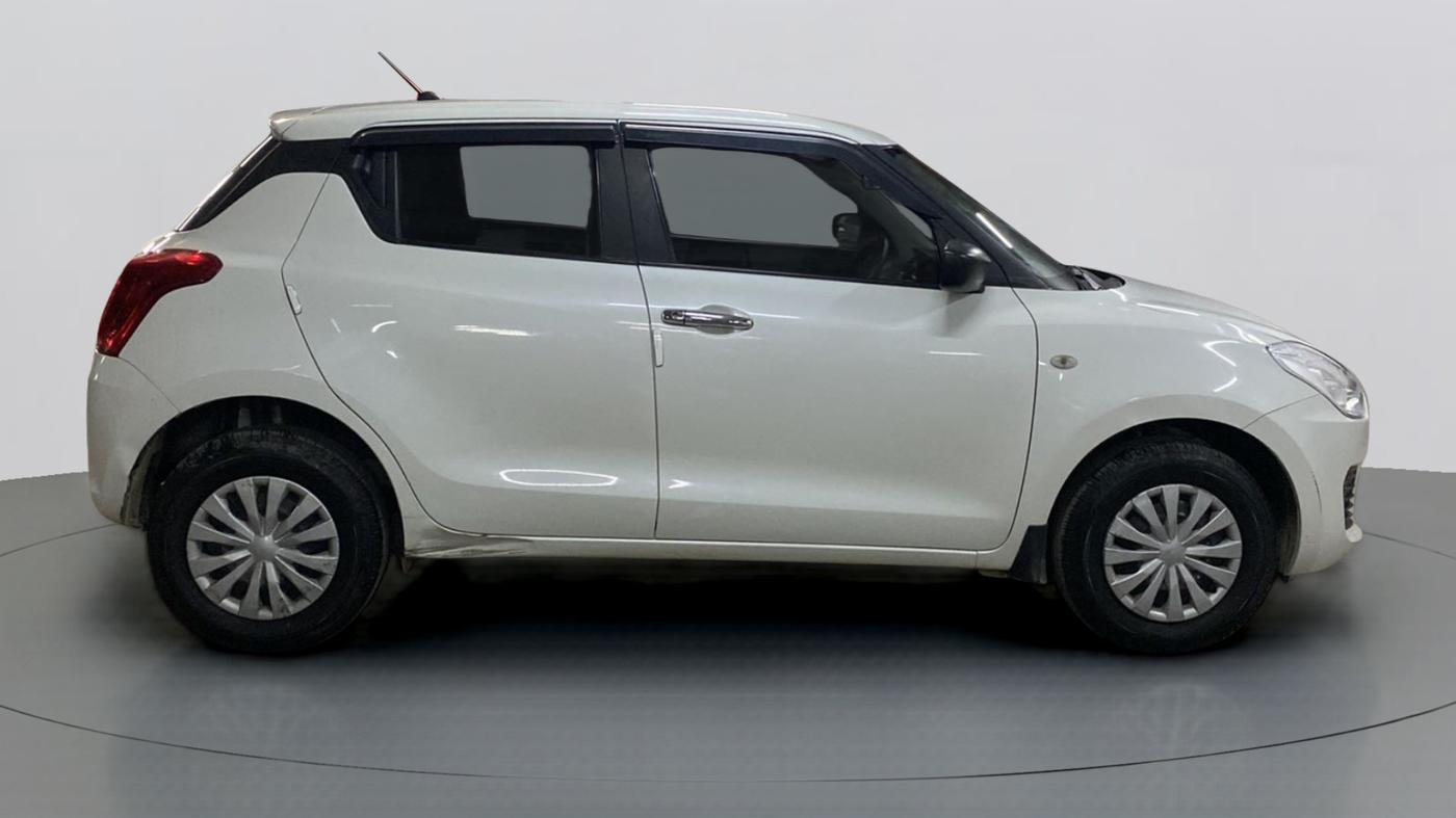 2019 Maruti Swift LXI, Petrol, Manual, 15,639 km, Right Side View