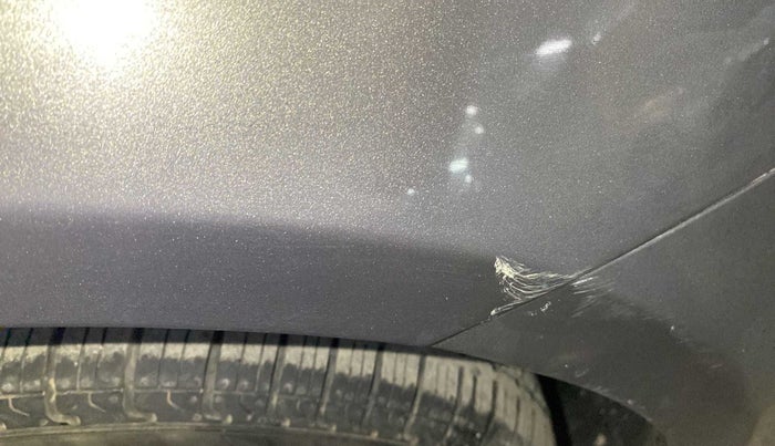 2013 Maruti Swift VXI, Petrol, Manual, 72,437 km, Right fender - Minor scratches