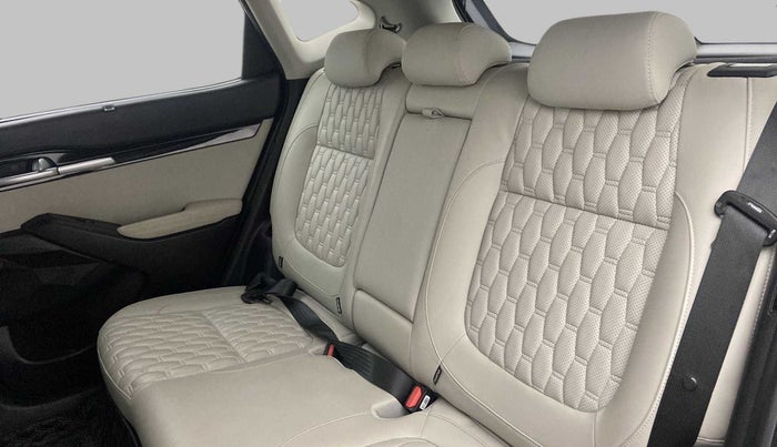 2021 KIA SELTOS HTX 1.5 PETROL, Petrol, Manual, 9,337 km, Right Side Rear Door Cabin