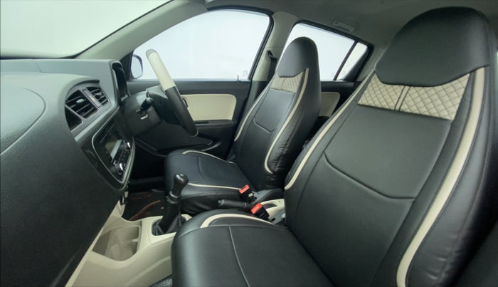 2020 Maruti Alto VXI, Petrol, Manual, 28,867 km, Right Side Front Door Cabin