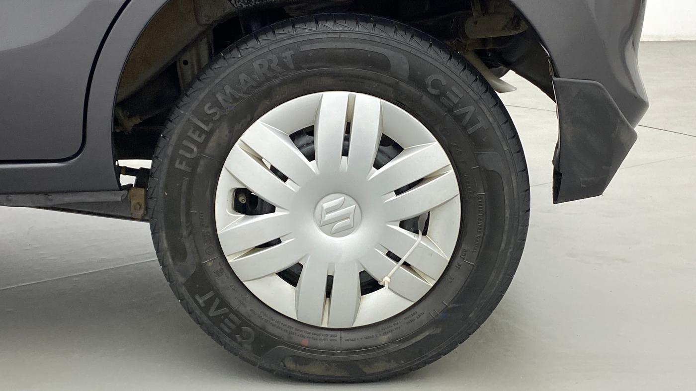 2020 Maruti Alto VXI, Petrol, Manual, 28,867 km, Left Rear Wheel
