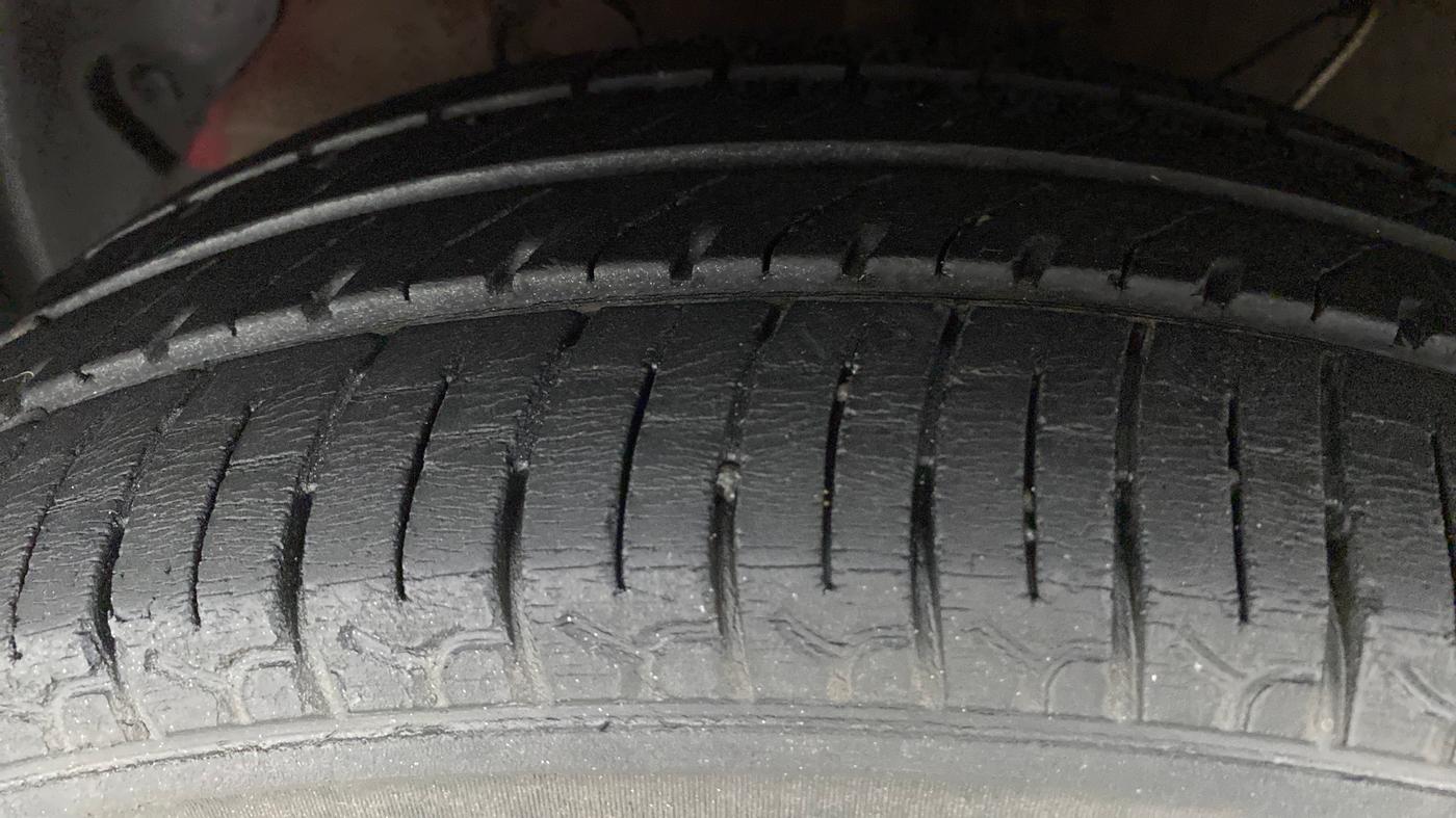 2019 Hyundai NEW SANTRO ASTA MT, Petrol, Manual, 29,389 km, Left Front Tyre Tread