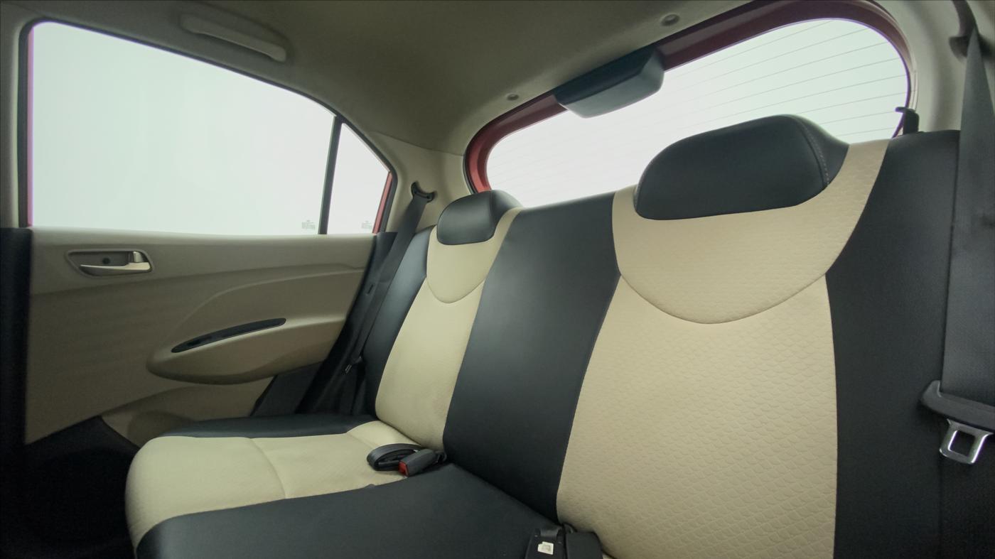 2019 Hyundai NEW SANTRO ASTA MT, Petrol, Manual, 29,389 km, Right Side Rear Door Cabin