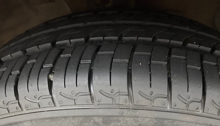 2019 Hyundai NEW SANTRO ASTA MT, Petrol, Manual, 29,389 km, Right Front Tyre Tread