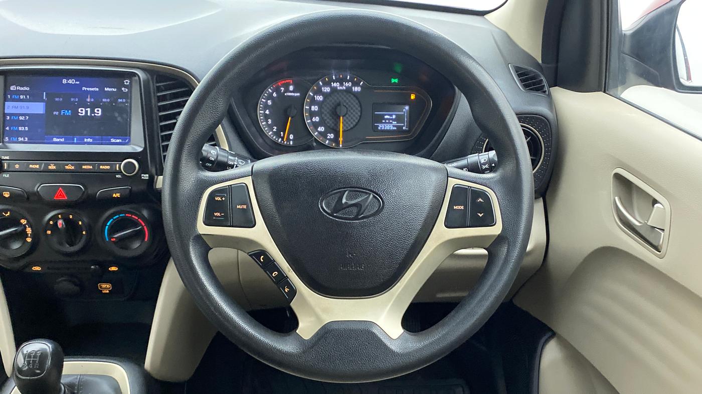 2019 Hyundai NEW SANTRO ASTA MT, Petrol, Manual, 29,389 km, Steering Wheel Close Up