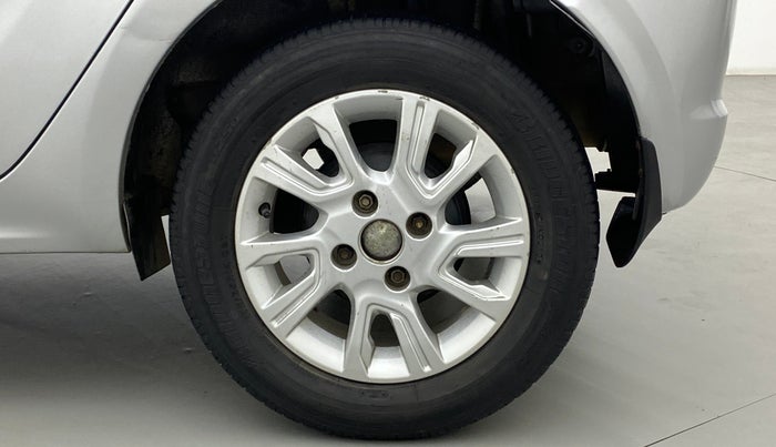 2017 Tata Tiago XZA PETROL, Petrol, Automatic, 30,340 km, Left Rear Wheel
