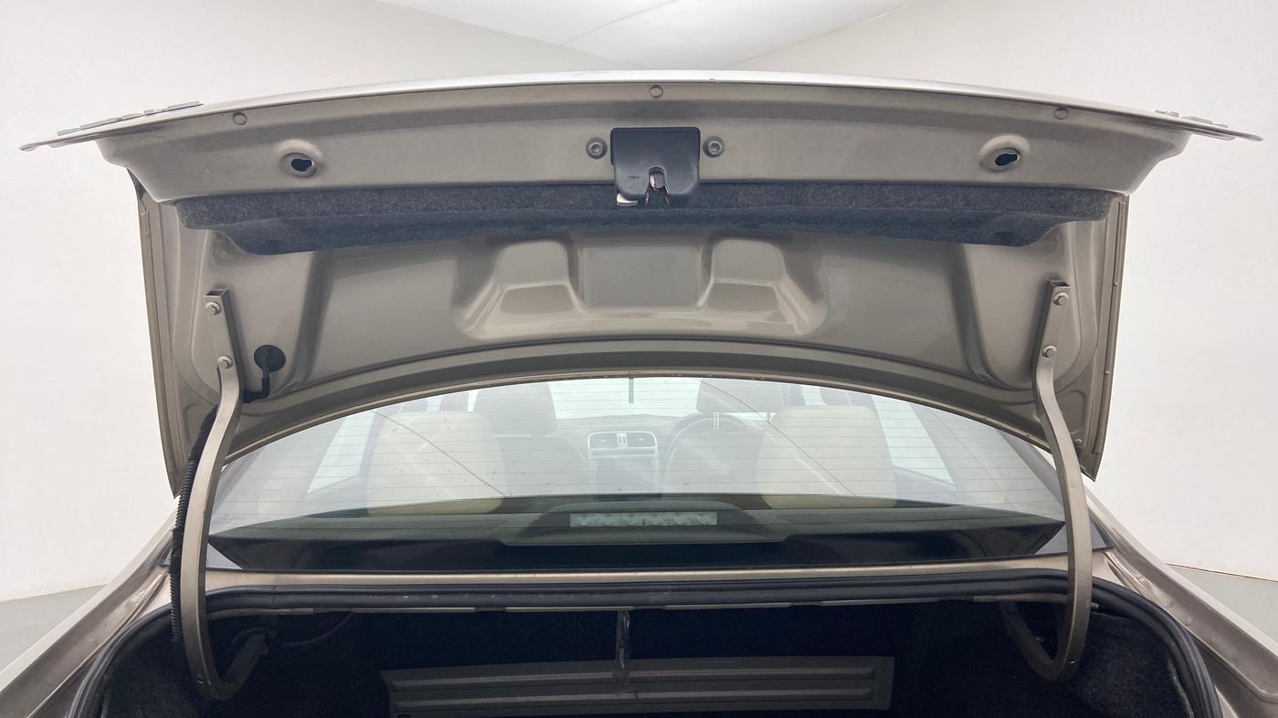 2017 Volkswagen Vento HIGHLINE TDI AT, Diesel, Automatic, 96,234 km, Boot Door Open