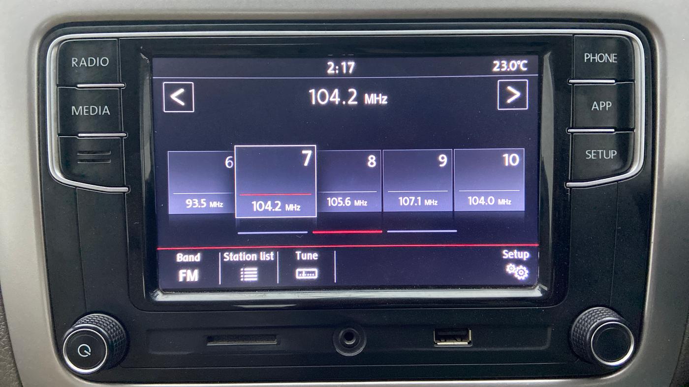 2017 Volkswagen Vento HIGHLINE TDI AT, Diesel, Automatic, 96,234 km, Infotainment System