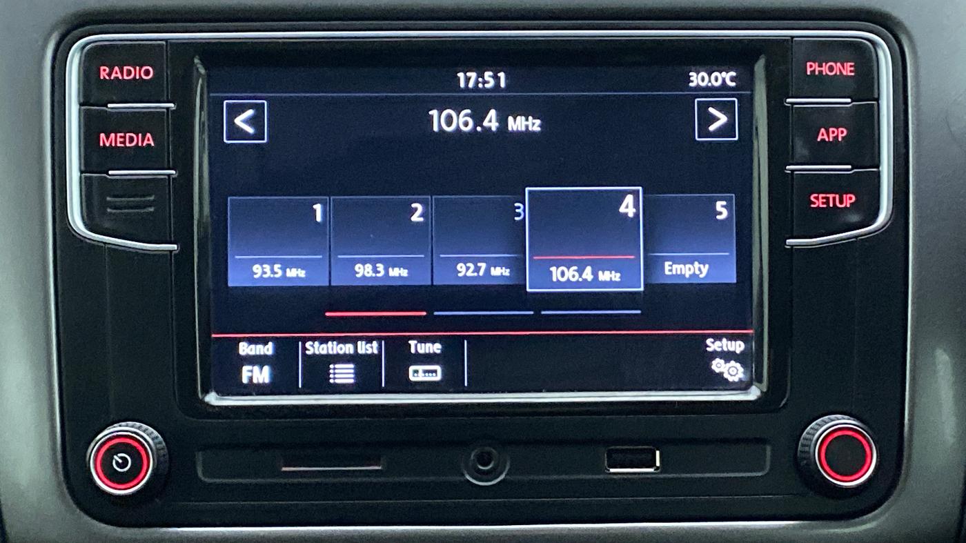 2021 Volkswagen Polo HIGH LINE PLUS 1.0, Petrol, Manual, 23,623 km, Infotainment System