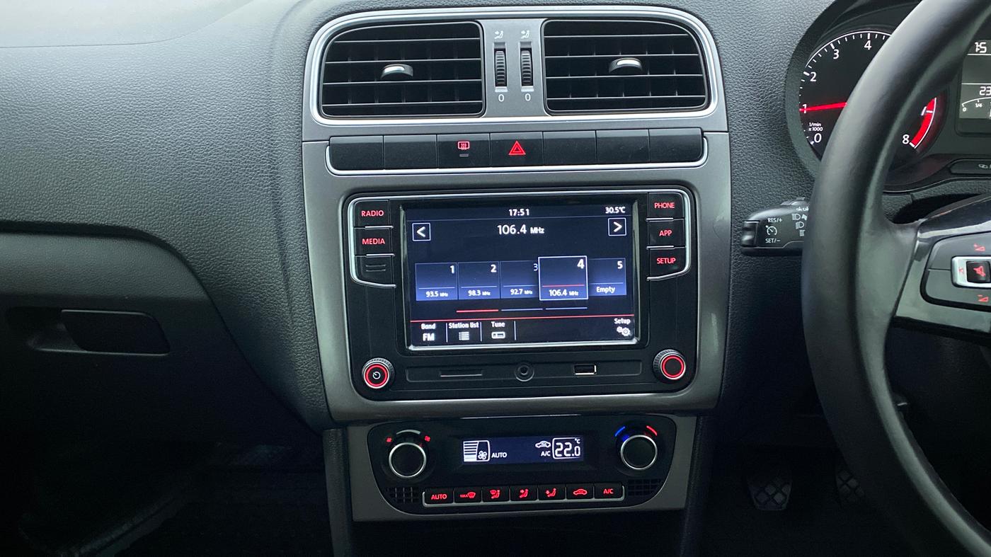 2021 Volkswagen Polo HIGH LINE PLUS 1.0, Petrol, Manual, 23,623 km, Air Conditioner