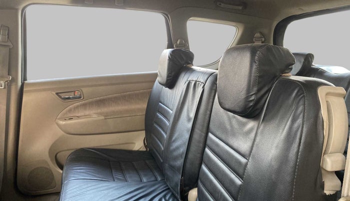 2013 Maruti Ertiga VDI, Diesel, Manual, 40,872 km, Right Side Rear Door Cabin