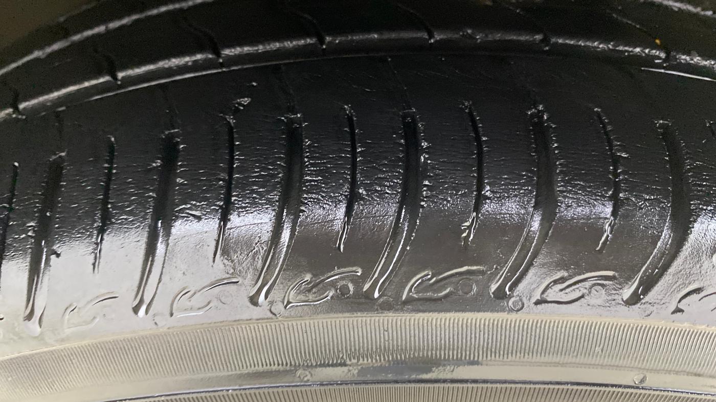 2022 Tata Tiago XT (O) PETROL, Petrol, Manual, 21,148 km, Right Front Tyre Tread