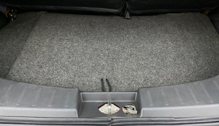 2012 Maruti Wagon R 1.0 VXI, Petrol, Manual, 24,045 km, Boot Inside