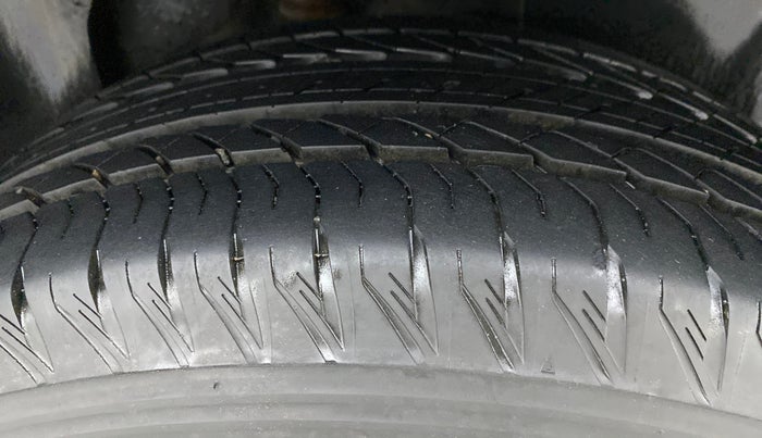 2021 Tata Safari XZ, Diesel, Manual, 11,931 km, Left Rear Tyre Tread