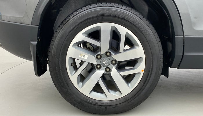 2021 Tata Safari XZ, Diesel, Manual, 11,931 km, Right Rear Wheel