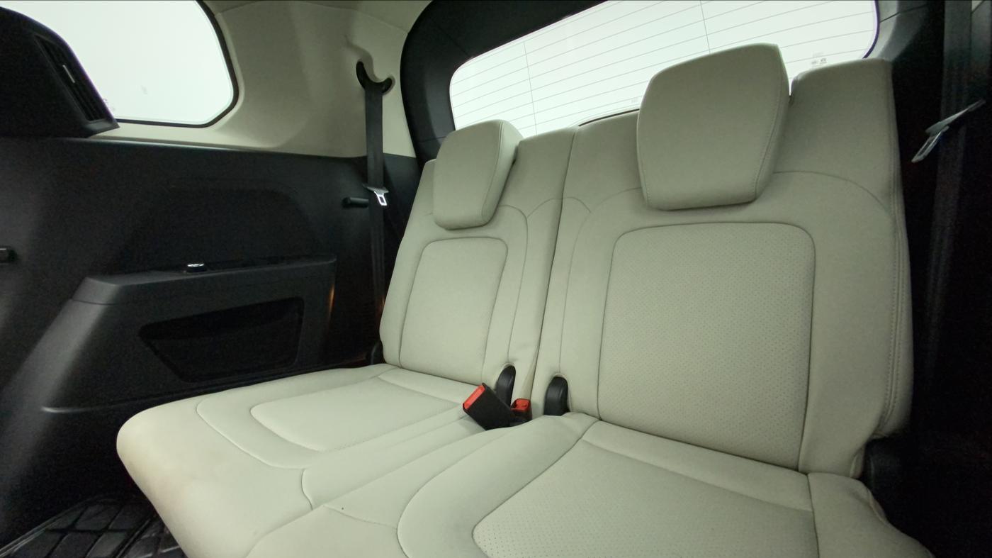2021 Tata Safari XZ, Diesel, Manual, 11,931 km, Third Seat Row ( optional )
