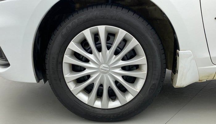 2020 Maruti Ciaz SIGMA 1.5 SHVS MT  PETROL, Petrol, Manual, 20,675 km, Left Front Wheel