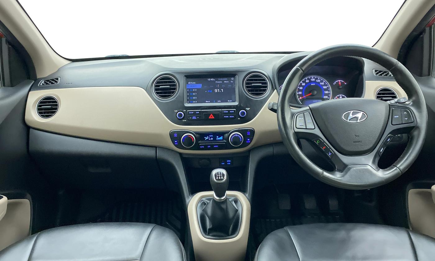 2017 Hyundai Grand i10 ASTA 1.2 KAPPA VTVT, Petrol, Manual, 45,356 km, Dashboard