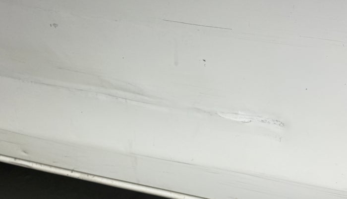 2012 Toyota Etios Liva G SP, Petrol, Manual, 72,731 km, Front passenger door - Slightly dented