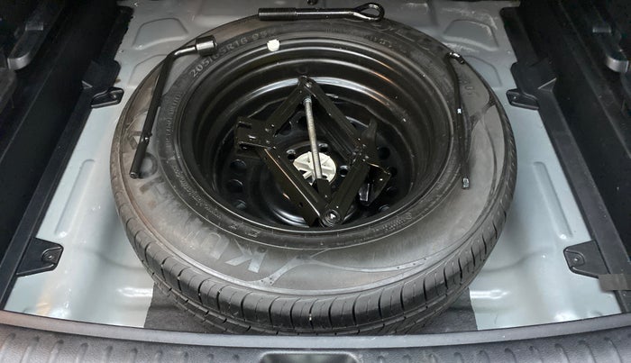 2019 KIA SELTOS HTK 1.5 PETROL, Petrol, Manual, 28,379 km, Spare Tyre