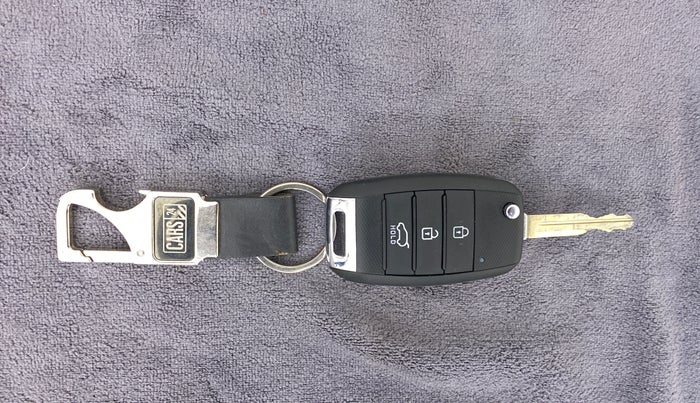 2019 KIA SELTOS HTK 1.5 PETROL, Petrol, Manual, 28,379 km, Key Close Up