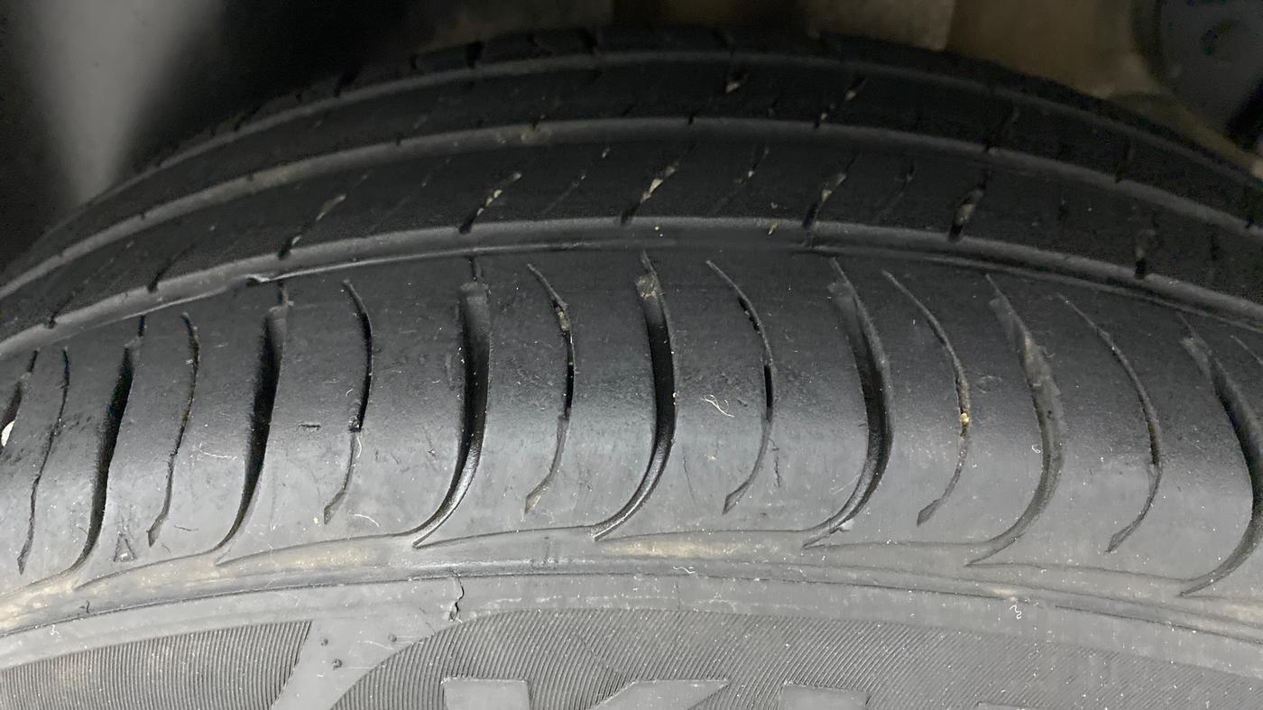 2019 KIA SELTOS HTK 1.5 PETROL, Petrol, Manual, 28,379 km, Left Rear Tyre Tread