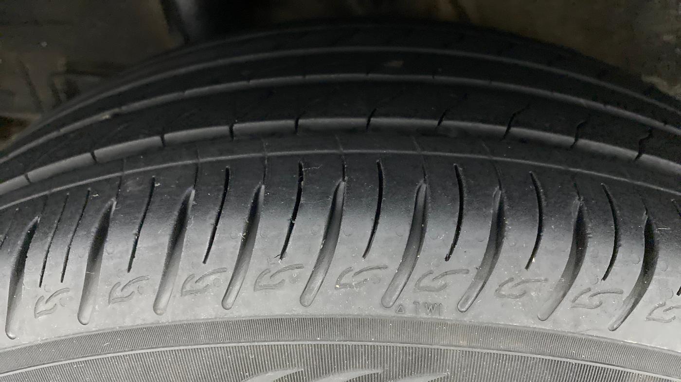 2021 Hyundai VENUE SX 1.0 TURBO IMT, Petrol, Manual, 15,242 km, Right Rear Tyre Tread