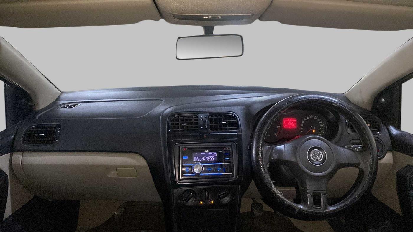 2012 Volkswagen Polo TRENDLINE 1.2L DIESEL, Diesel, Manual, 95,270 km, Dashboard