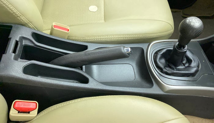 2017 Honda City 1.5L I-VTEC SV, Petrol, Manual, 77,566 km, Gear Lever