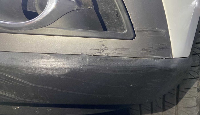 2020 Hyundai VENUE S 1.2, Petrol, Manual, 28,248 km, Front bumper - Minor scratches