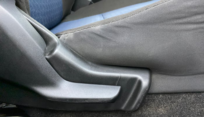 2019 Maruti Baleno DELTA PETROL 1.2, Petrol, Manual, 82,425 km, Driver Side Adjustment Panel