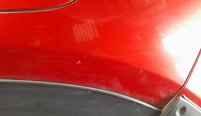 2016 Maruti Vitara Brezza ZDI PLUS DUAL TONE, Diesel, Manual, 96,069 km, Left quarter panel - Cladding has minor damage