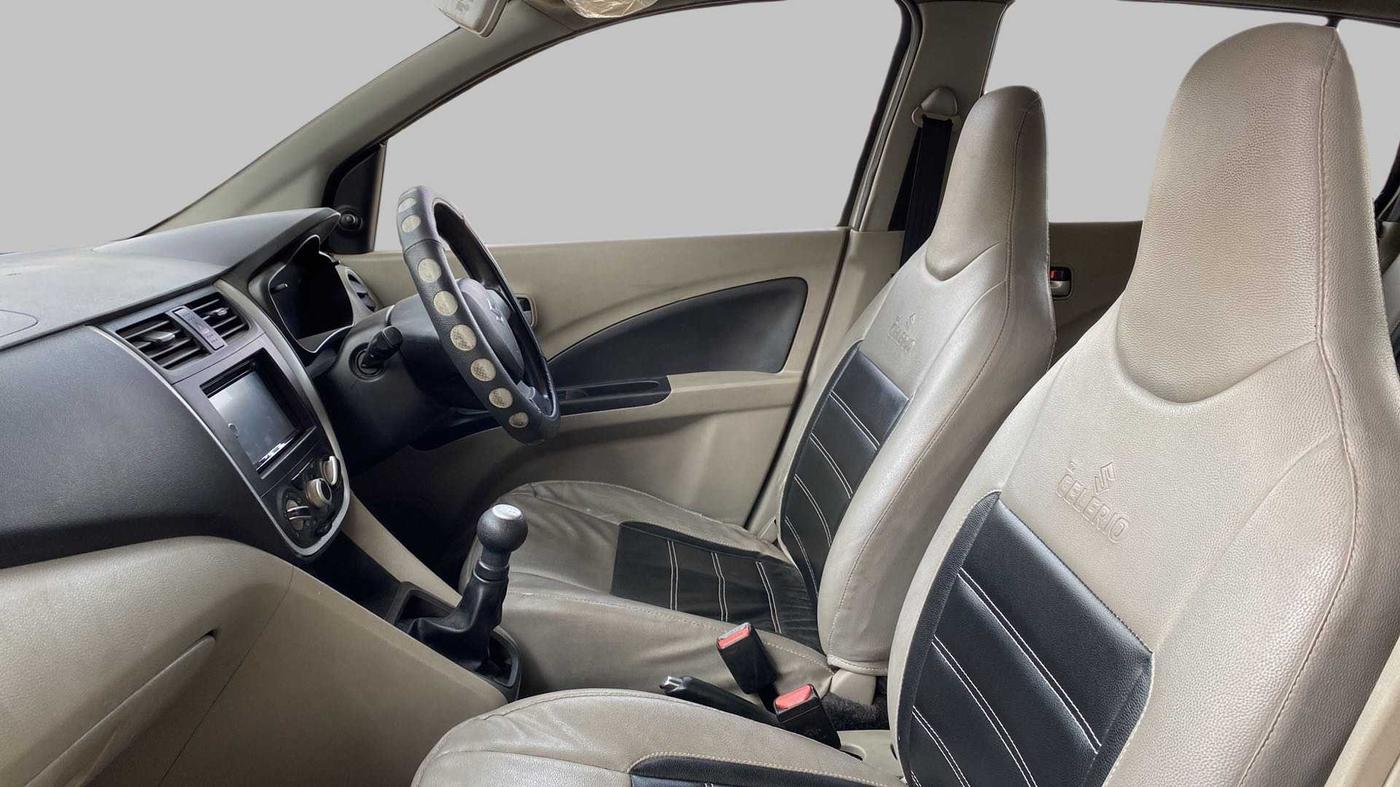 2015 Maruti Celerio VXI, Petrol, Manual, 69,976 km, Right Side Front Door Cabin