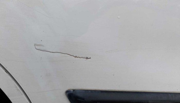 2016 Maruti Wagon R 1.0 VXI, Petrol, Manual, 64,773 km, Right rear door - Slightly rusted