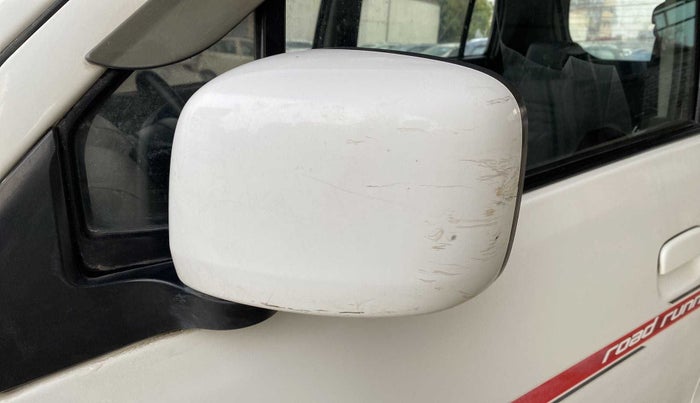 2016 Maruti Wagon R 1.0 VXI, Petrol, Manual, 64,773 km, Left rear-view mirror - Minor scratches