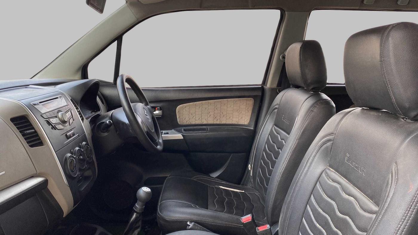 2016 Maruti Wagon R 1.0 VXI, Petrol, Manual, 64,773 km, Right Side Front Door Cabin