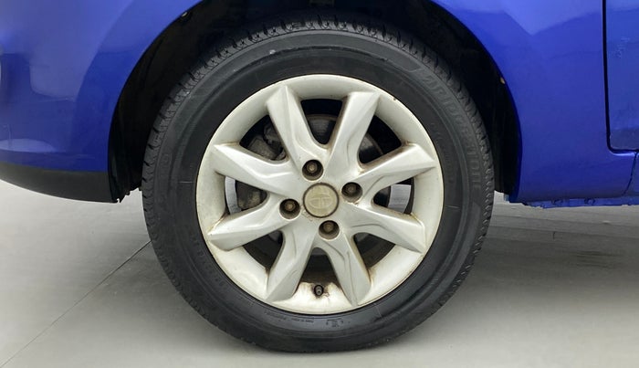2014 Tata Zest XT RT, Petrol, Manual, 55,368 km, Left Front Wheel