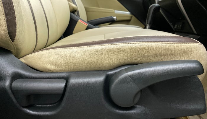 2014 Honda City 1.5L I-VTEC VX CVT, Petrol, Automatic, 97,716 km, Driver Side Adjustment Panel