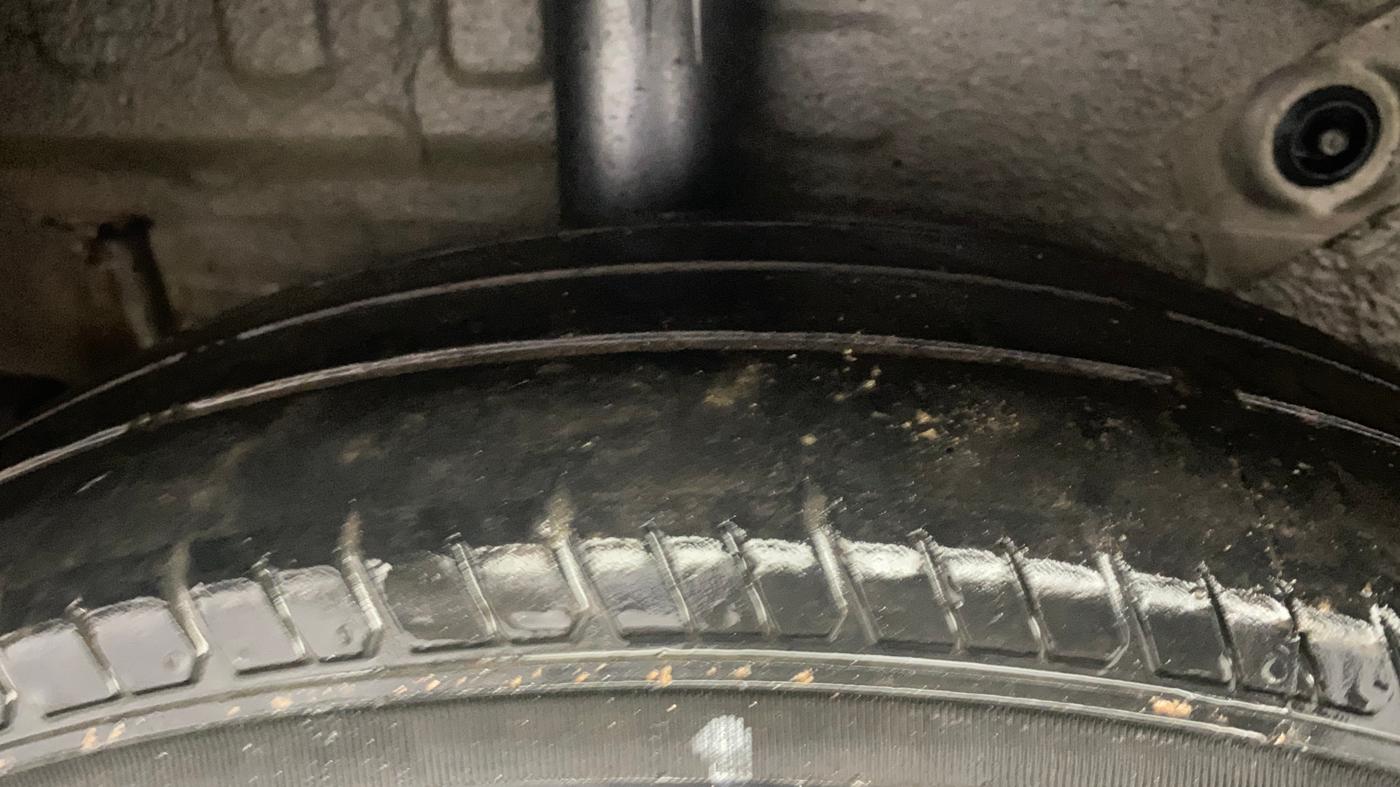 2014 Maruti Celerio ZXI, Petrol, Manual, 57,532 km, Right Rear Tyre Tread
