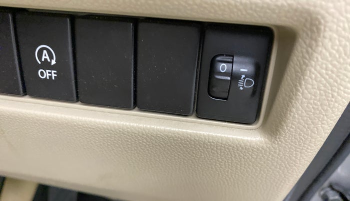 2020 Maruti Dzire VXI, Petrol, Manual, 42,584 km, Dashboard - Headlight height adjustment not working