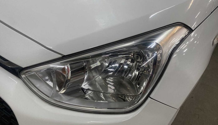 2017 Hyundai Grand i10 SPORTZ 1.2 KAPPA VTVT, Petrol, Manual, 31,311 km, Left headlight - Minor scratches