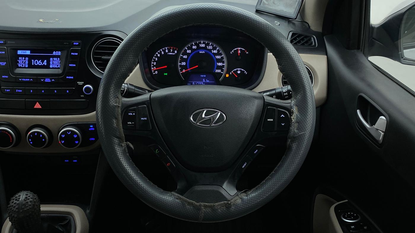 2016 Hyundai Grand i10 SPORTZ 1.2 KAPPA VTVT, Petrol, Manual, 61,733 km, Steering Wheel Close Up
