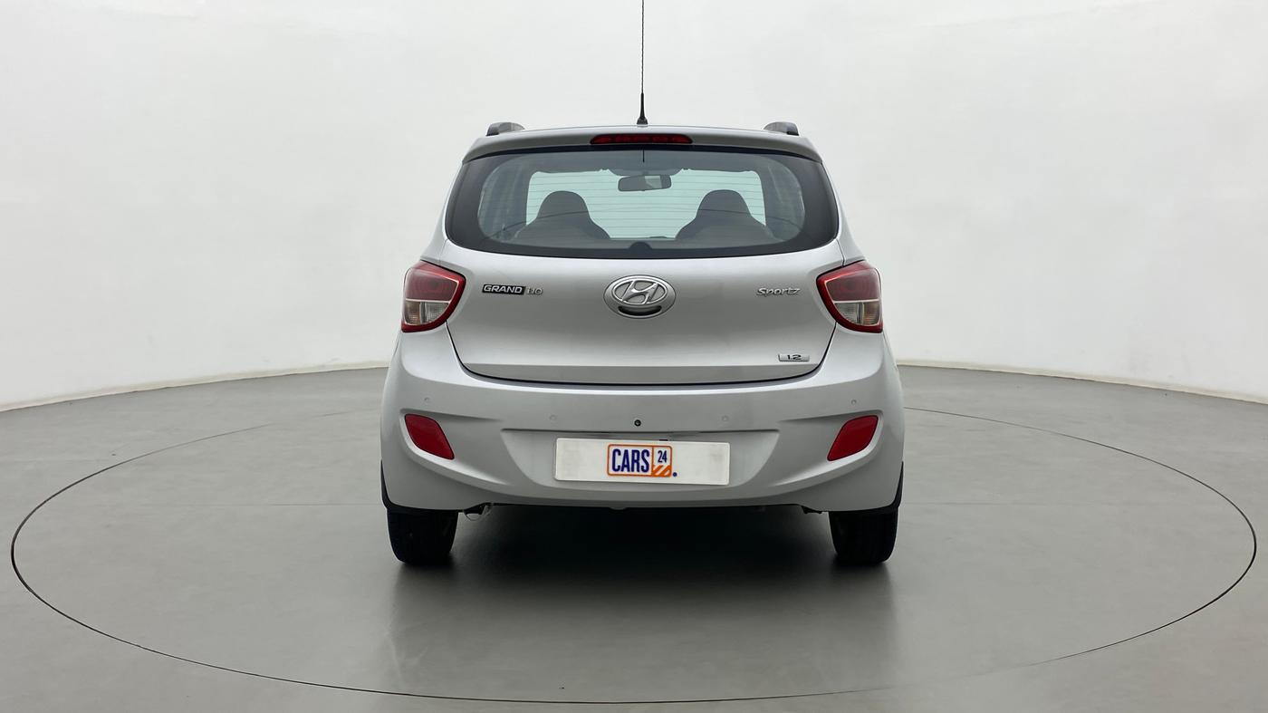 2016 Hyundai Grand i10 SPORTZ 1.2 KAPPA VTVT, Petrol, Manual, 61,733 km, Back/Rear