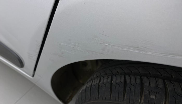 2016 Hyundai Grand i10 SPORTZ 1.2 KAPPA VTVT, Petrol, Manual, 61,733 km, Left quarter panel - Minor scratches