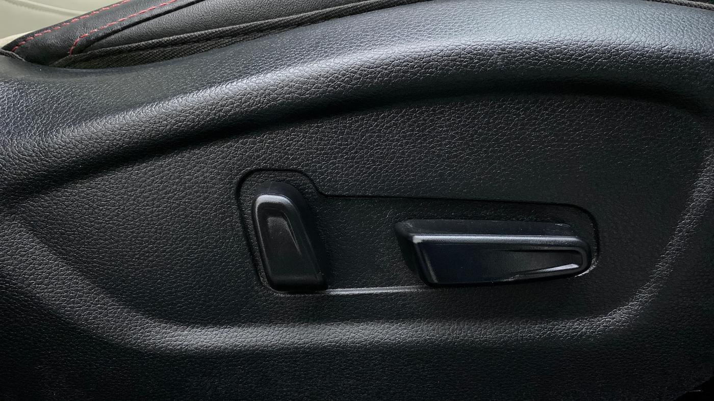2019 KIA SELTOS 1.4 GTX+ TURBO GDI PETROL AT, Petrol, Automatic, 78,653 km, Driver Side Adjustment Panel