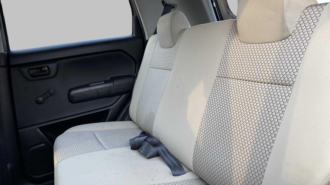 2021 Maruti New Wagon-R LXI 1.0, Petrol, Manual, 22,310 km, Right Side Rear Door Cabin