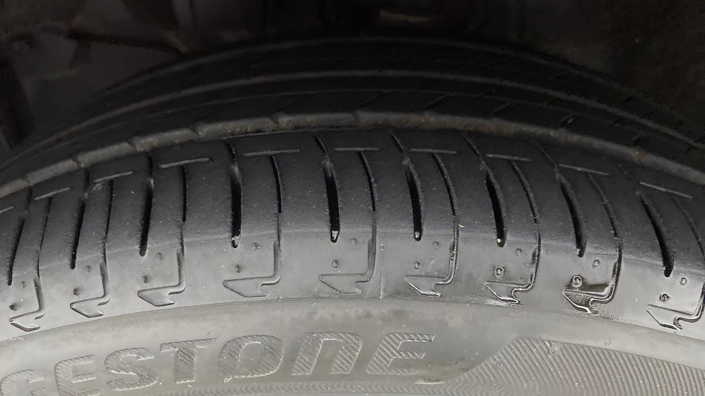 2021 Honda City 1.5L I-VTEC ZX CVT, Petrol, Automatic, 7,106 km, Left Front Tyre Tread