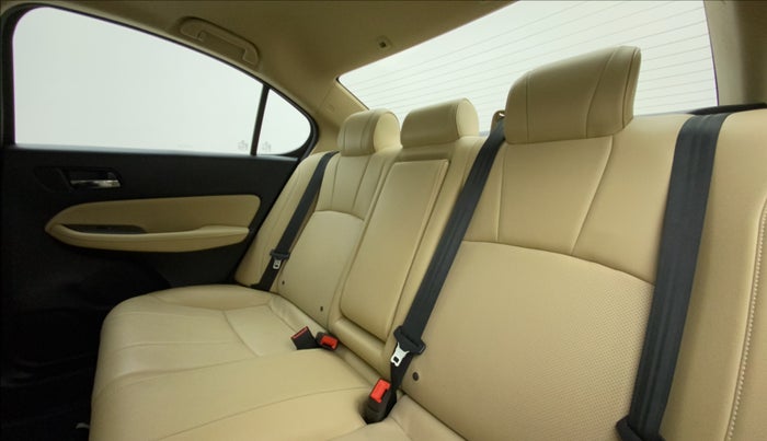2021 Honda City 1.5L I-VTEC ZX CVT, Petrol, Automatic, 7,106 km, Right Side Rear Door Cabin
