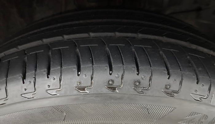 2021 Honda City 1.5L I-VTEC ZX CVT, Petrol, Automatic, 7,106 km, Right Front Tyre Tread