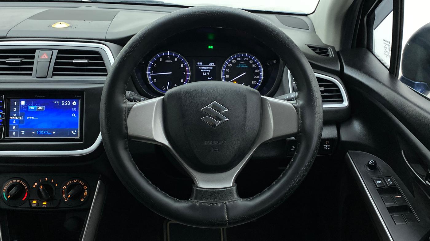 2021 Maruti S Cross SIGMA 1.5, Petrol, Manual, 15,239 km, Steering Wheel Close Up